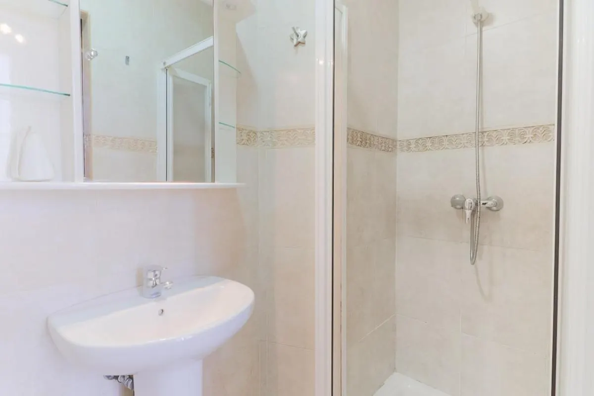C61 - Brand New One Bedroom Cathedral Views Malaga Spain