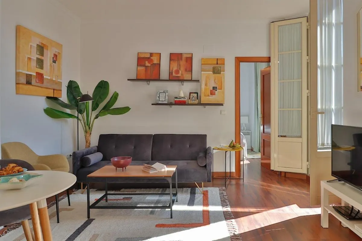 C61 - Brand New One Bedroom Cathedral Views Malaga